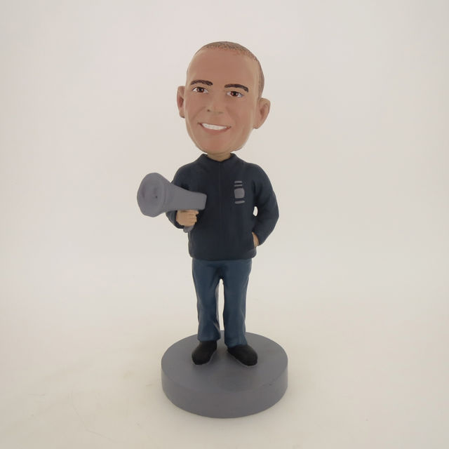 Picture of Custom Bobblehead Doll: Man Holding Horn