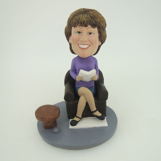 Picture of Custom Bobblehead Doll: Reading Woman