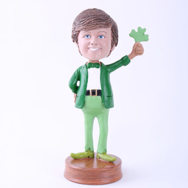 Picture of Custom Bobblehead Doll: Man Holding Leaves
